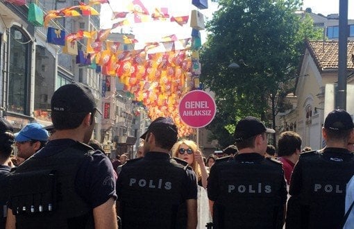 LGBTİ'ler Taksim'e Çağırıyor: Bakarsınız Yürürüz - Toplumsal Cinsiyet Odaklı Habercilik Kütüphanesi